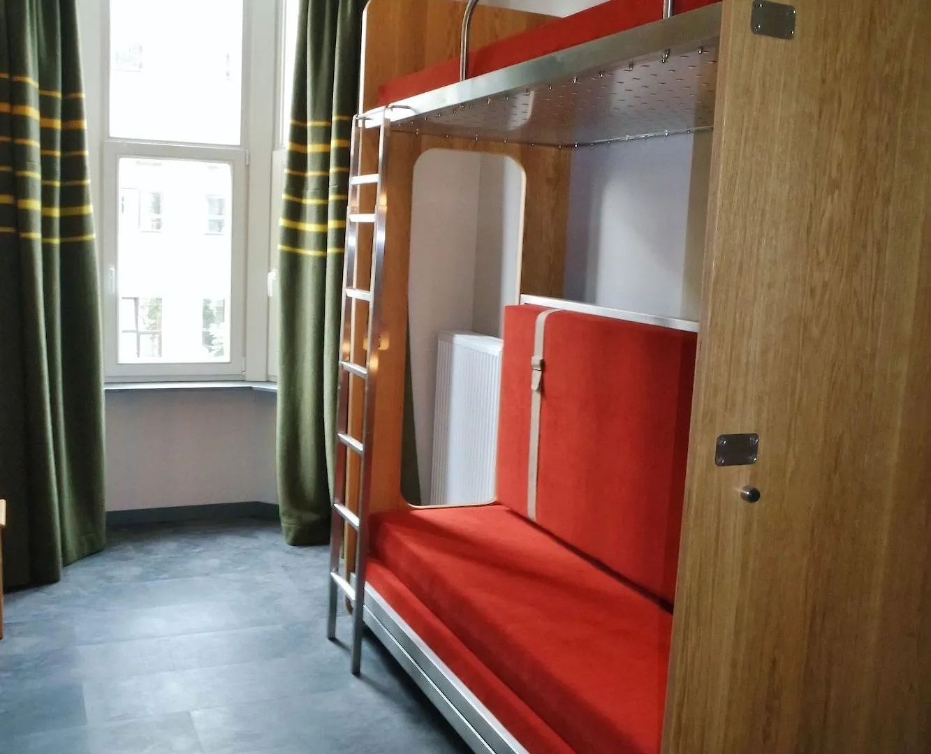 Train Cabin Hostel Schaerbeek Brüsszel