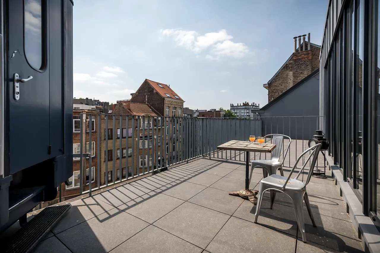 Train Cabin Hostel Schaerbeek