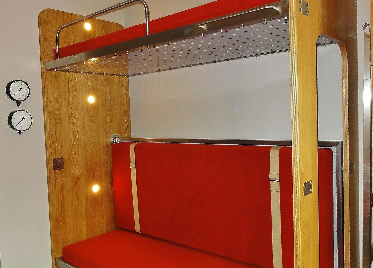 Train Cabin Hostel Schaerbeek
