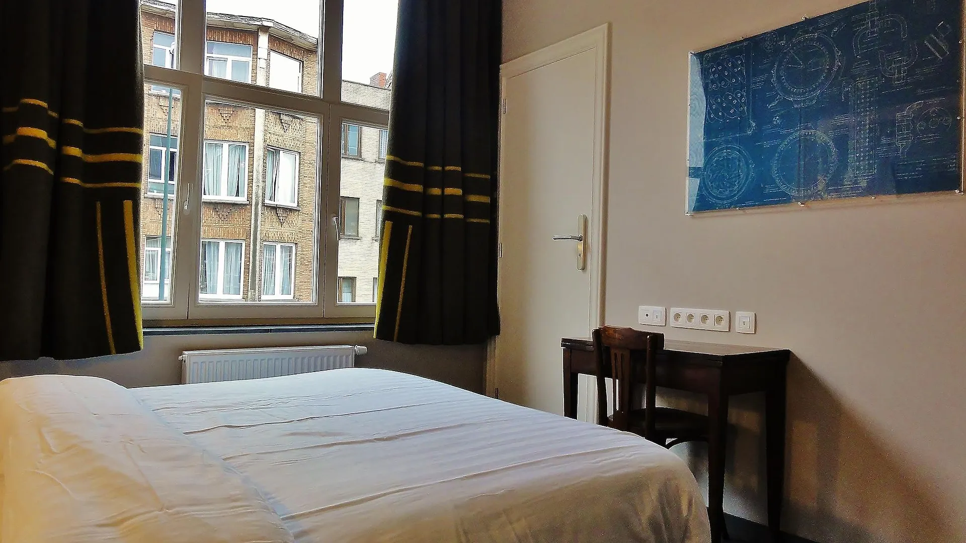 Train Cabin Hostel Schaerbeek
