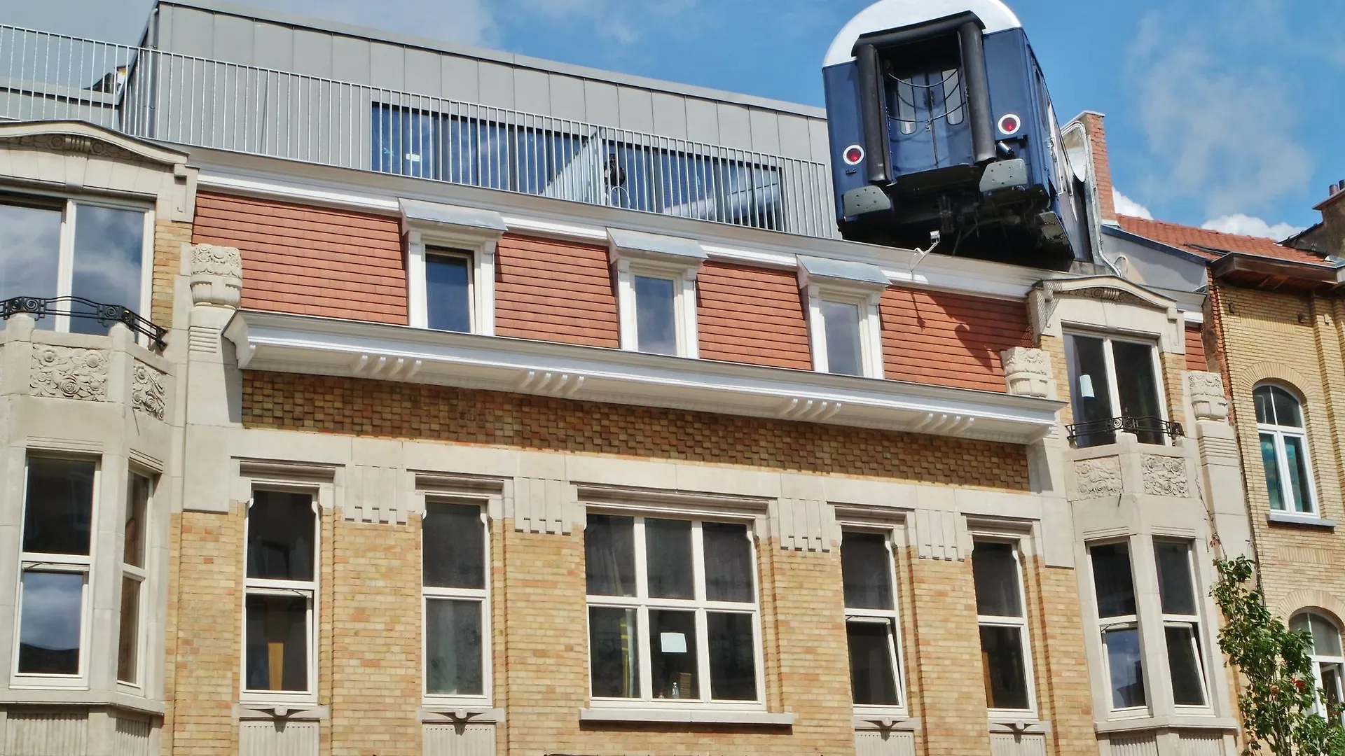 Train Cabin Hostel Schaerbeek Belgia