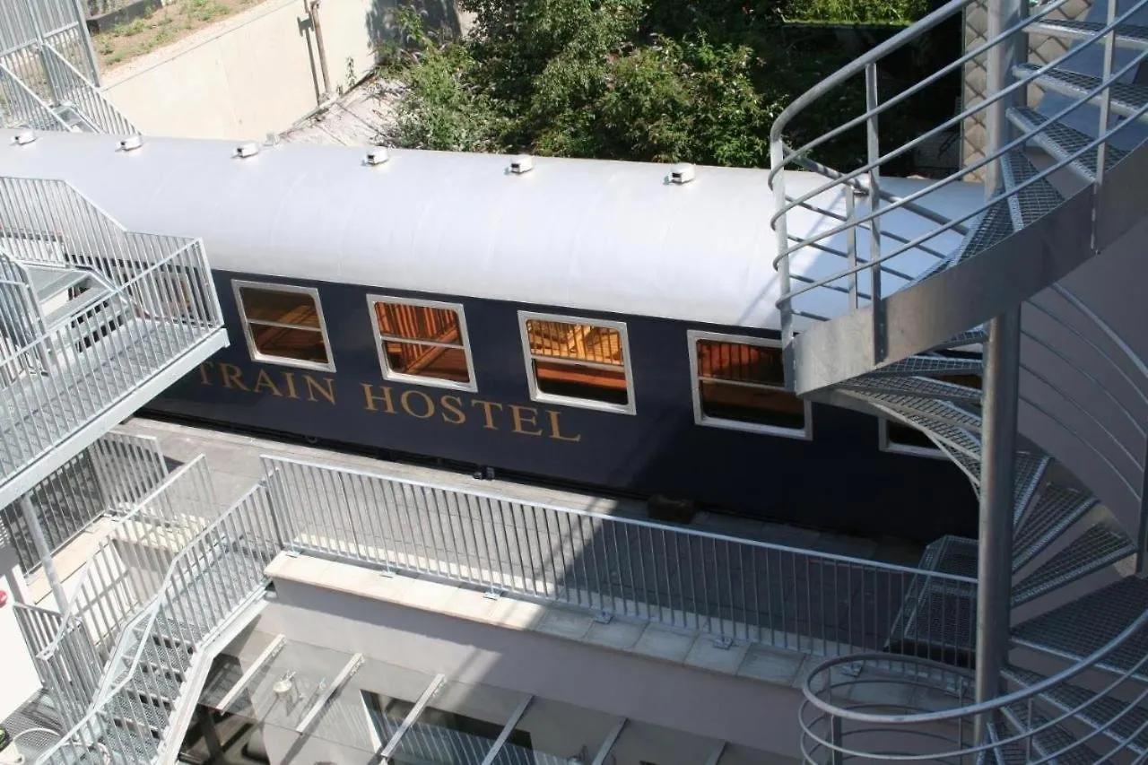 Train Cabin Hostel Schaerbeek